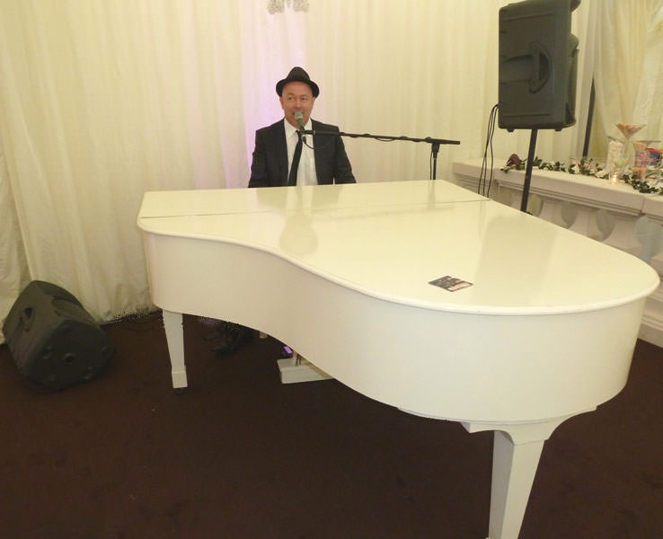 Thornton Manor wedding pianist Wirral